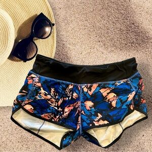 Lululemon Speed Short Paint Storm Harbor Blue Multicolor/Black Size 4